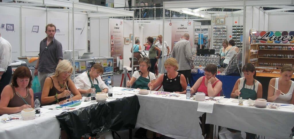 Art Workshops and Corporate Art Workshops with Sara Sherwood 